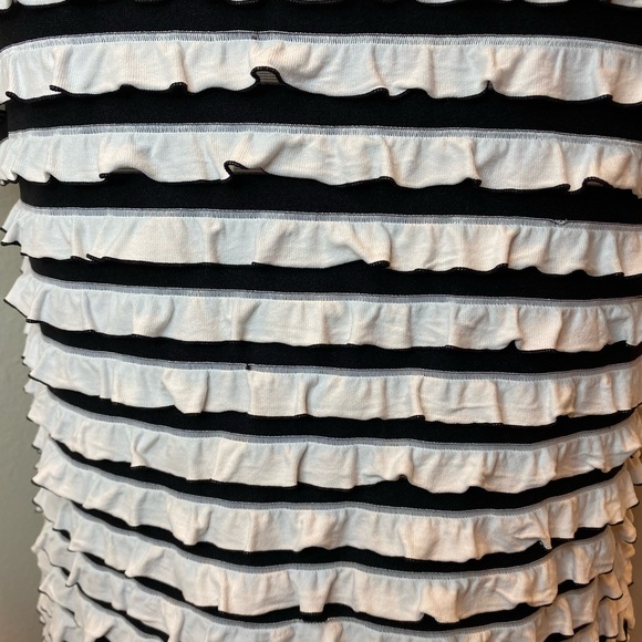 AB Studio Black/White Ruffle Shirt - Picture 3 of 8